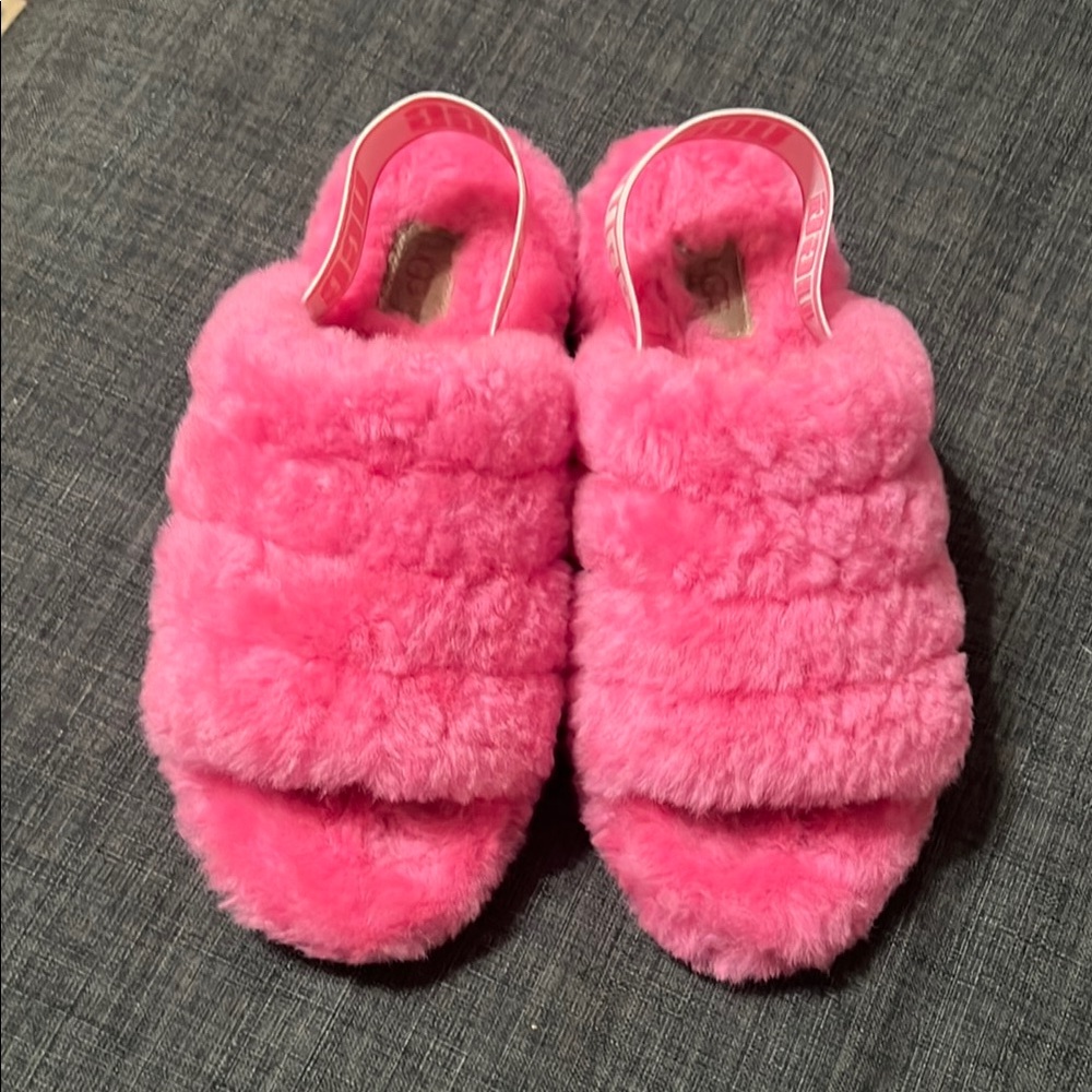 UGG Bright Pink Fluff Yeah Slippers